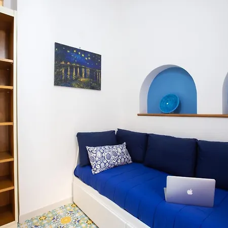 Brezza Marina-Authentic Sorrento Flat By The Beach Exterior photo