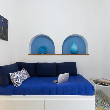 Brezza Marina-Authentic Sorrento Flat By The Beach Exterior photo