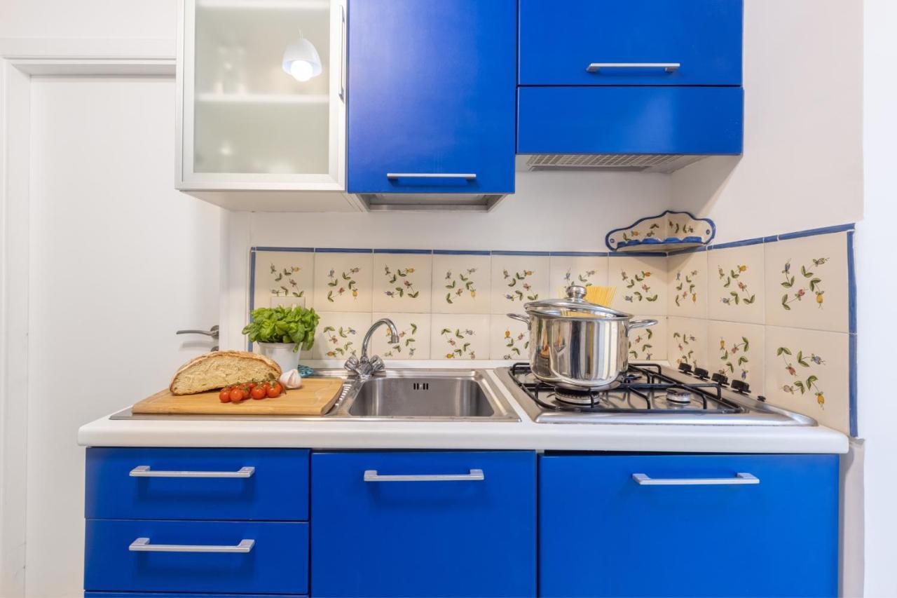 Brezza Marina-authentic Flat By The Ferienhaus *